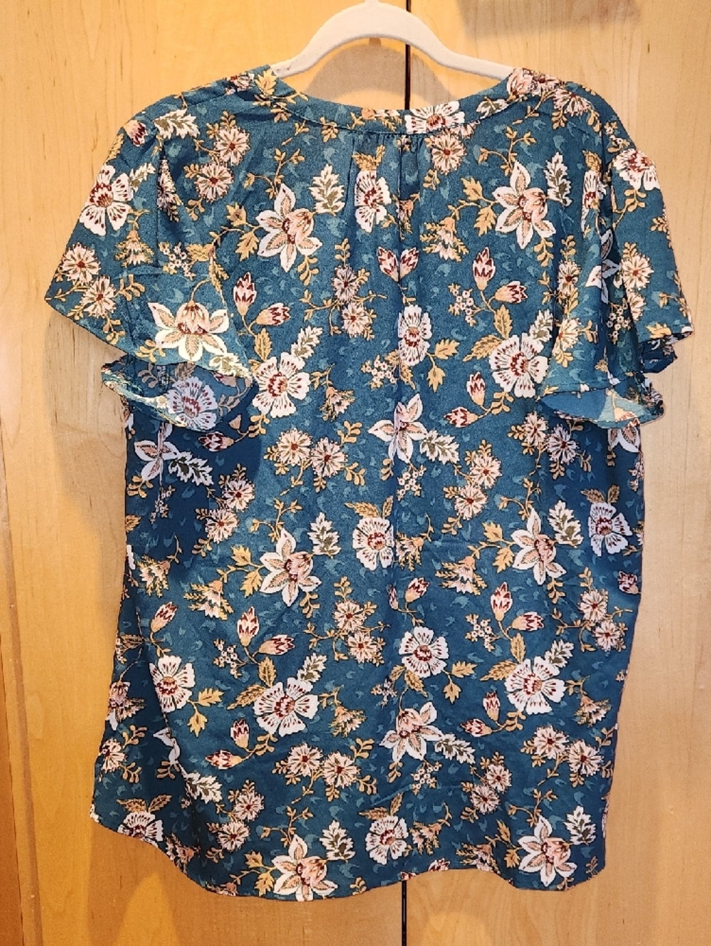 Maurices Teal Floral Short Sleeve Top NWT - Picture 5 of 8